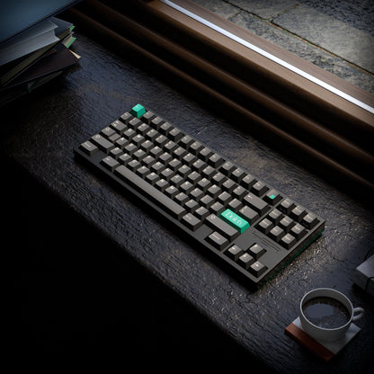 [Pre-Order] GMK CYL Monochrome Dolch
