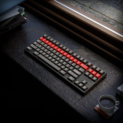 [Pre-Order] GMK CYL Monochrome Dolch