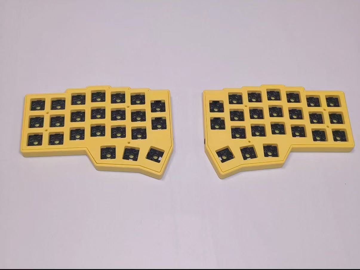 Corne V4.1 Split Keyboard - Low Profile Version