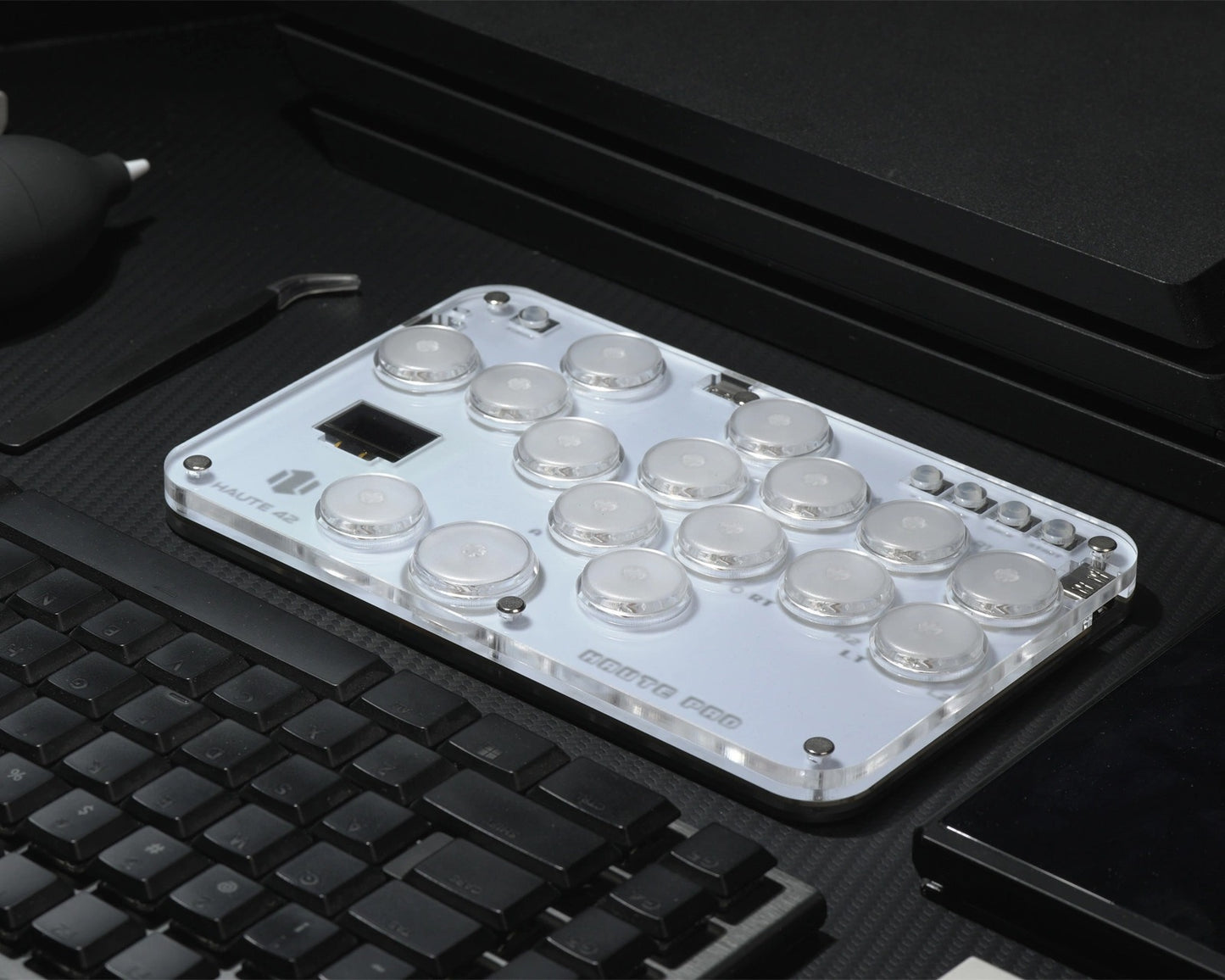 Haute42 S16-C Leverless Controller Arcade Stick