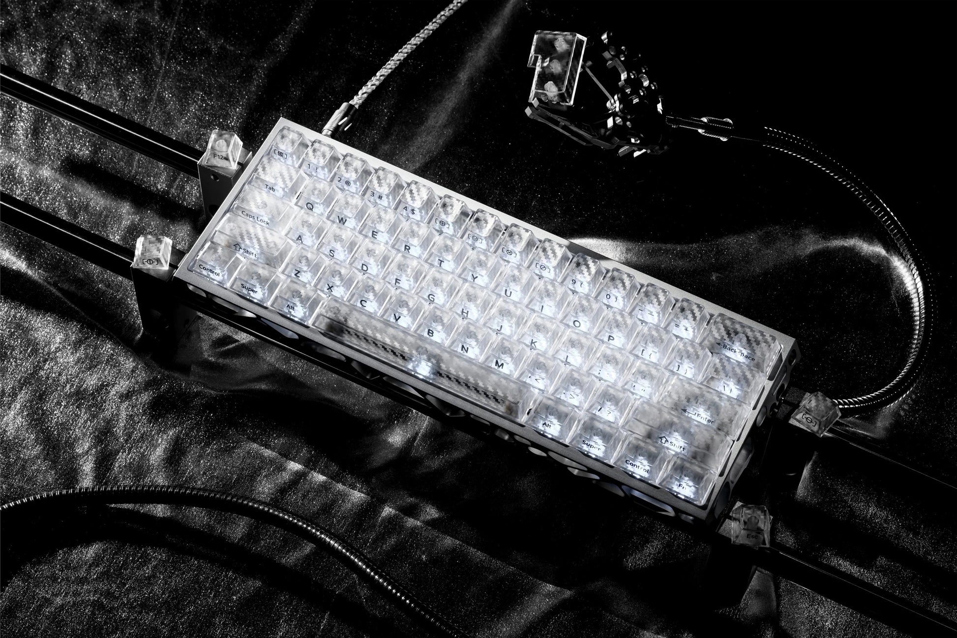 Rectangular LED light bar with clear lens and bright square LED grid